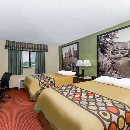 Super 8 By Wyndham Grinnell Ia Kültér fotó