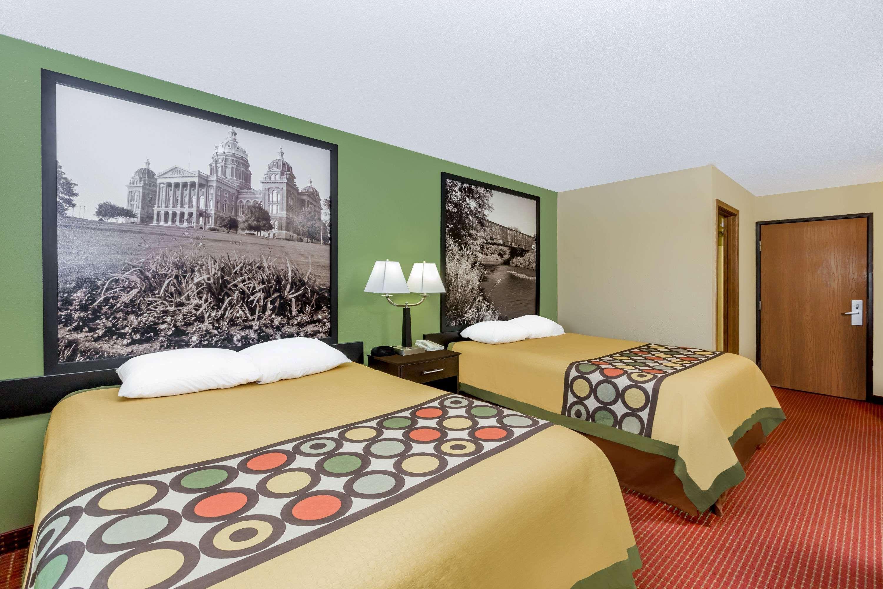 Super 8 By Wyndham Grinnell Ia Kültér fotó