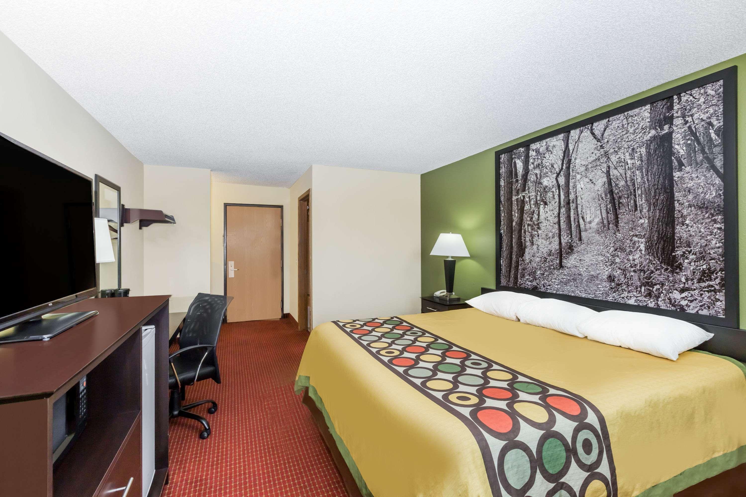 Super 8 By Wyndham Grinnell Ia Kültér fotó